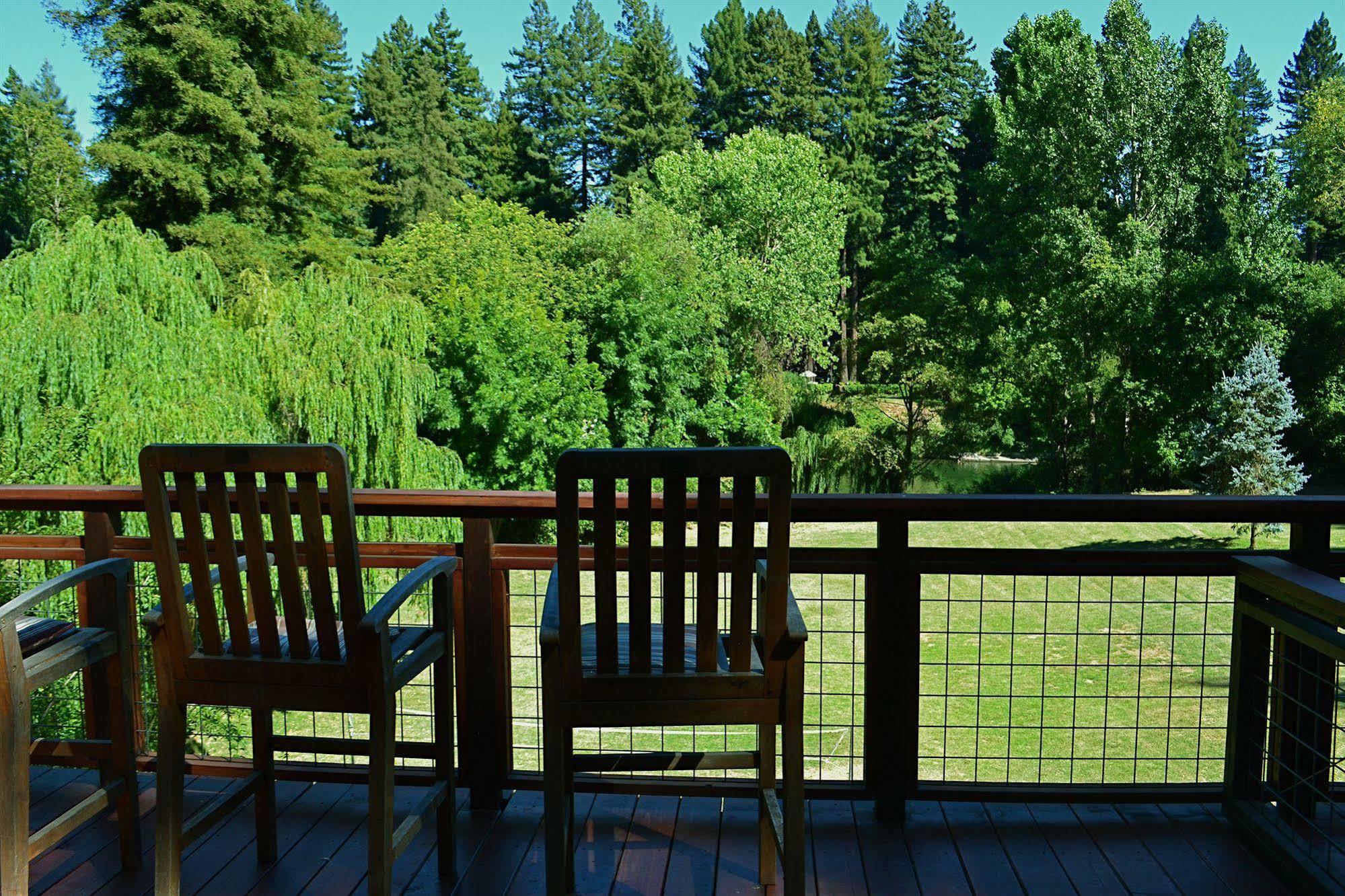 Guerneville Lodge Exteriér fotografie